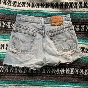Levi cut offs
